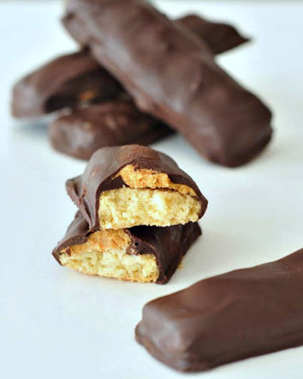 Homemade Twix Cookie Bars Peanut Butter and Chocolate spabettie