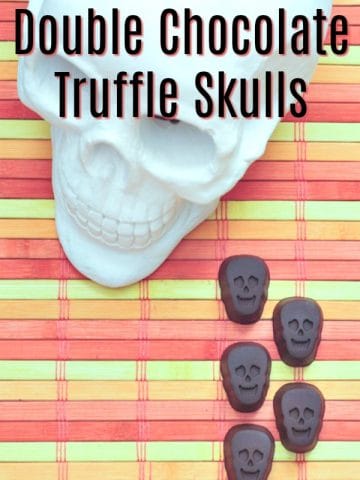 Double Chocolate Truffle Skulls @spabettie #vegan #glutenfree #Halloween #chocolate