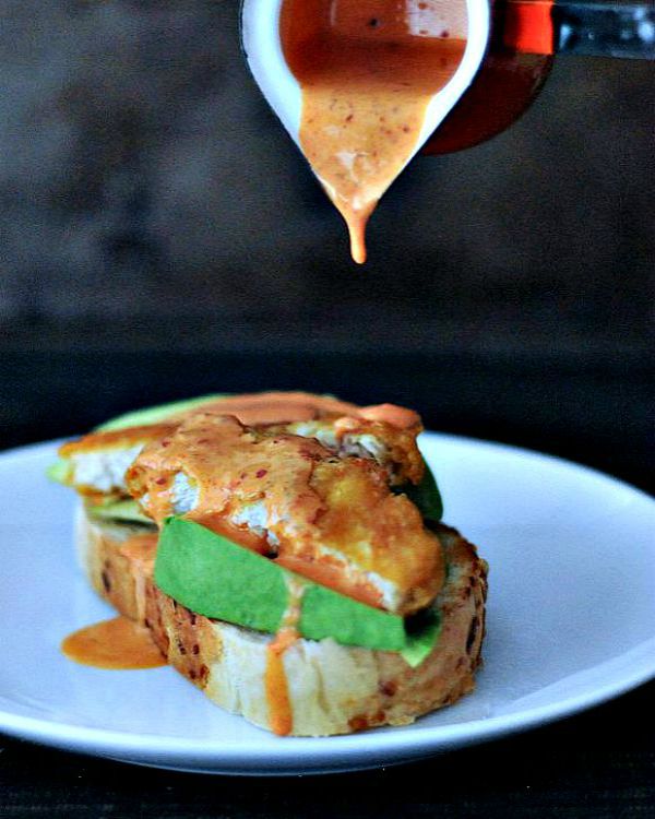 Avocado Fishless Toast with Spicy Kimchi Sauce @spabettie