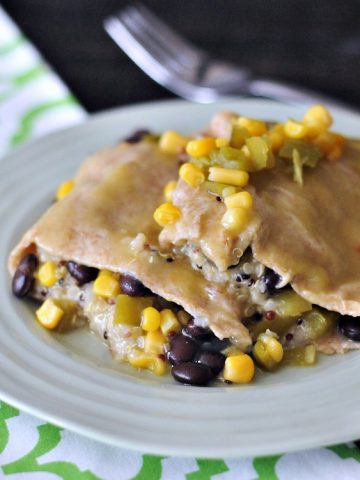 Cashew Cream Quinoa Black Bean Enchiladas @spabettie