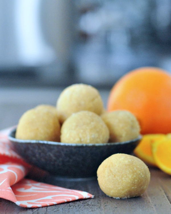 Orange Creamsicle Protein Balls vegan @spabettie