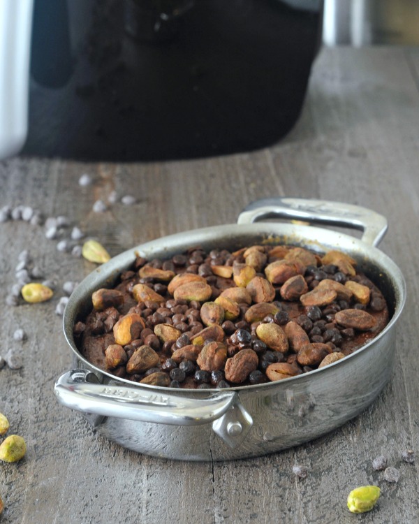 pan of small batch air fryer brownies, air fryer appliance in background